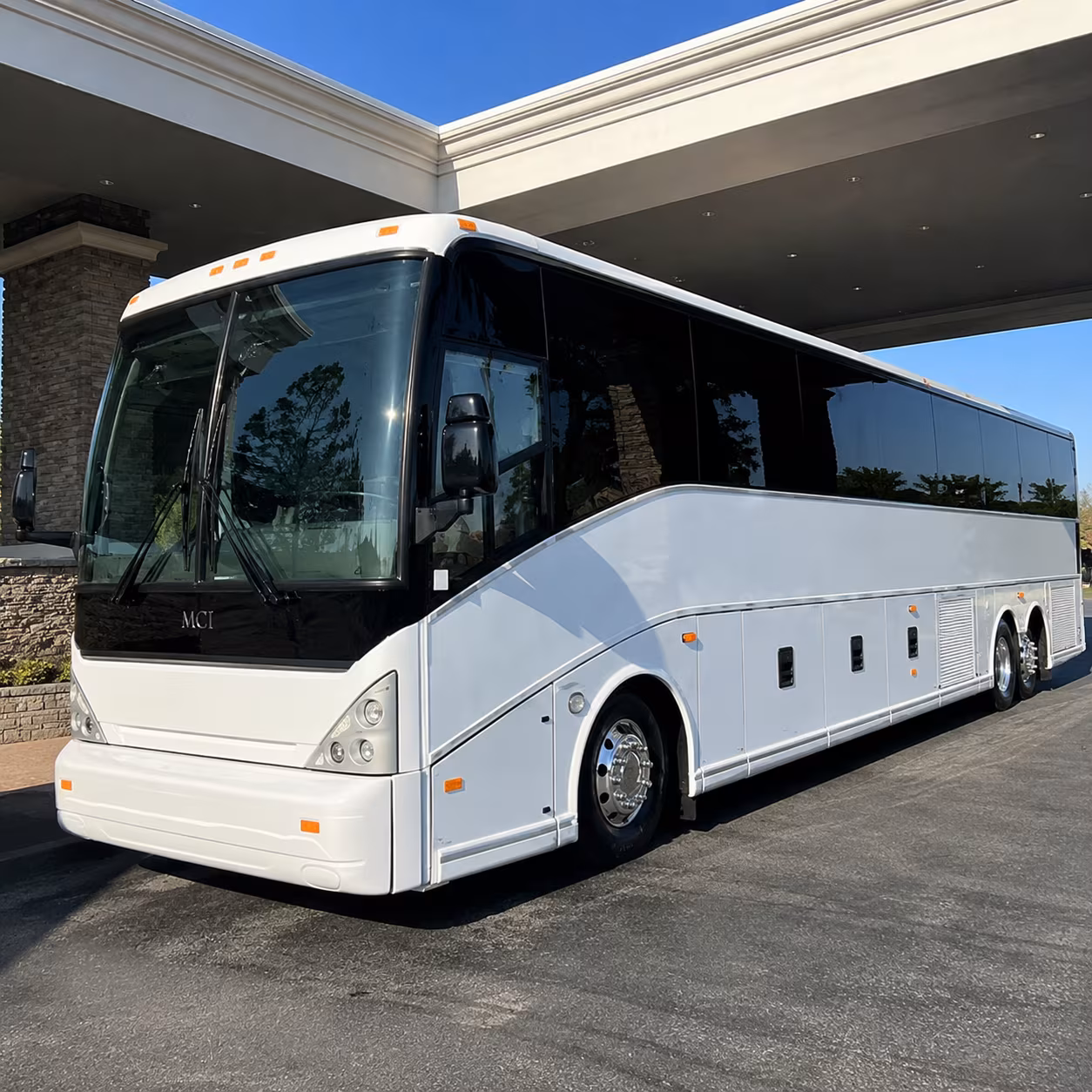 getting your group to daytona beach international airport dab has never been this easy